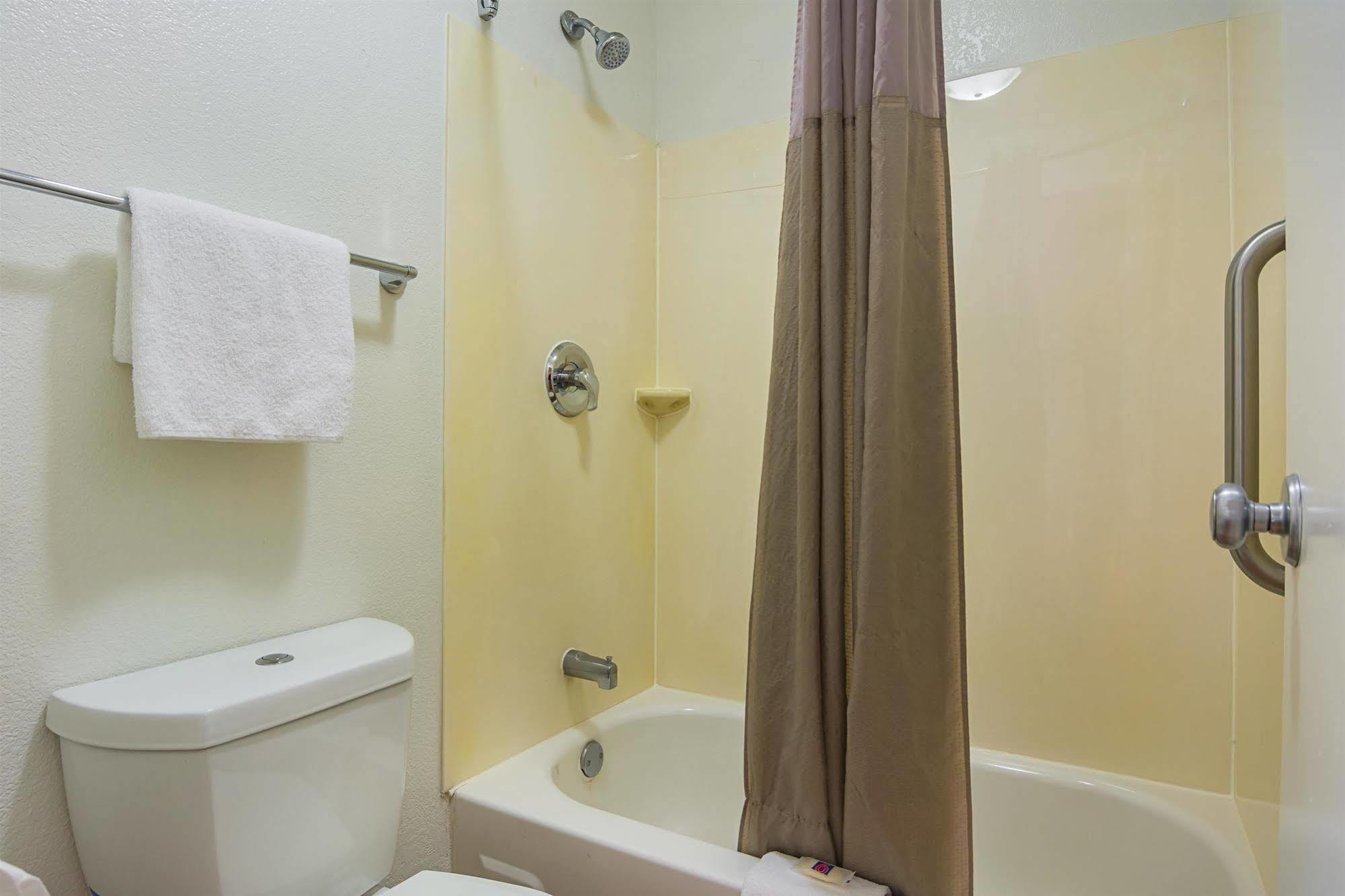 Motel 6-Tucker, Ga - Atlanta Northeast מראה חיצוני תמונה